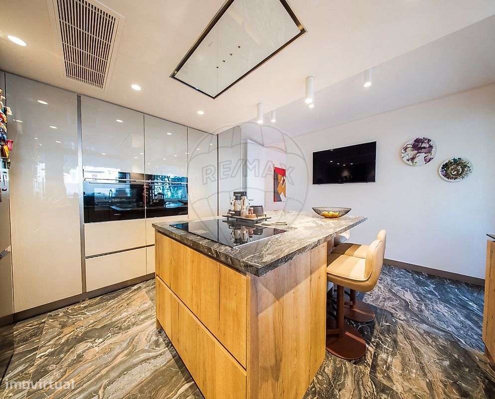 Apartamento T4 para venda-33