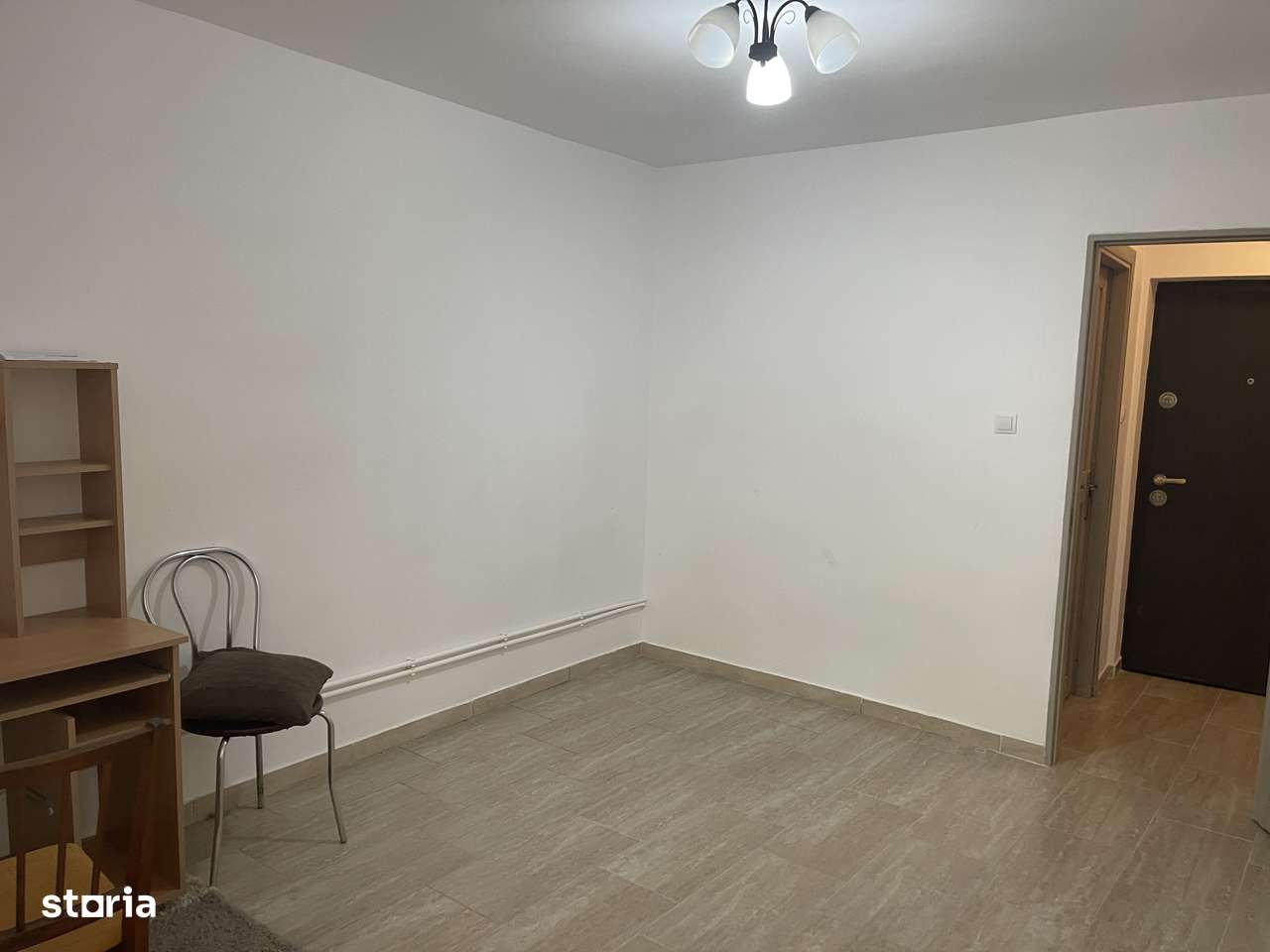 1 camera Nicolina - Gara Internationala-4