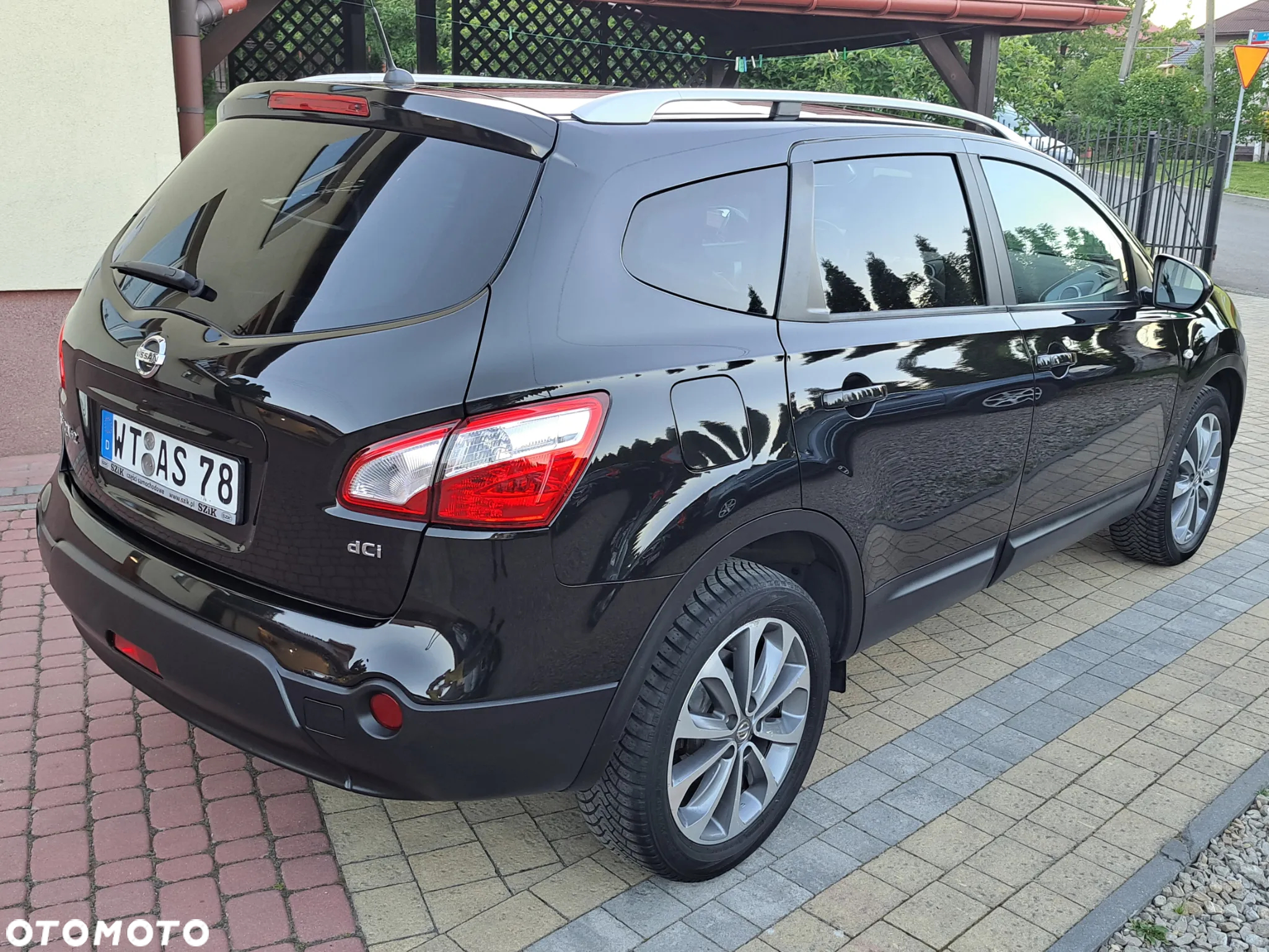 Nissan Qashqai+2 2.0 dCi 4x4 Tekna Premium - 10