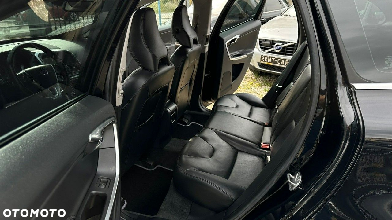 Volvo XC 60 - 6