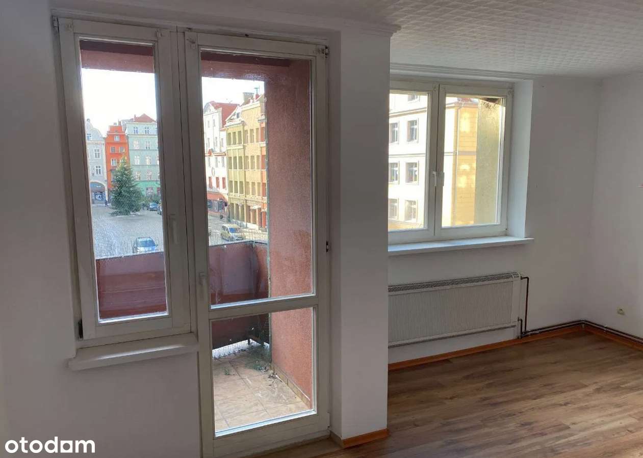 unikalne mieszkanie z widokiem na Zabytkowy Rynek w Świdnicy - Pełny obrazek: 5/6