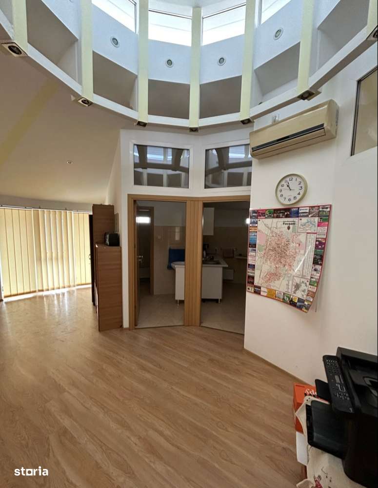 Proprietate industrială cu hală metalică, birouri și teren – Golești - Imagine principală: 2/6