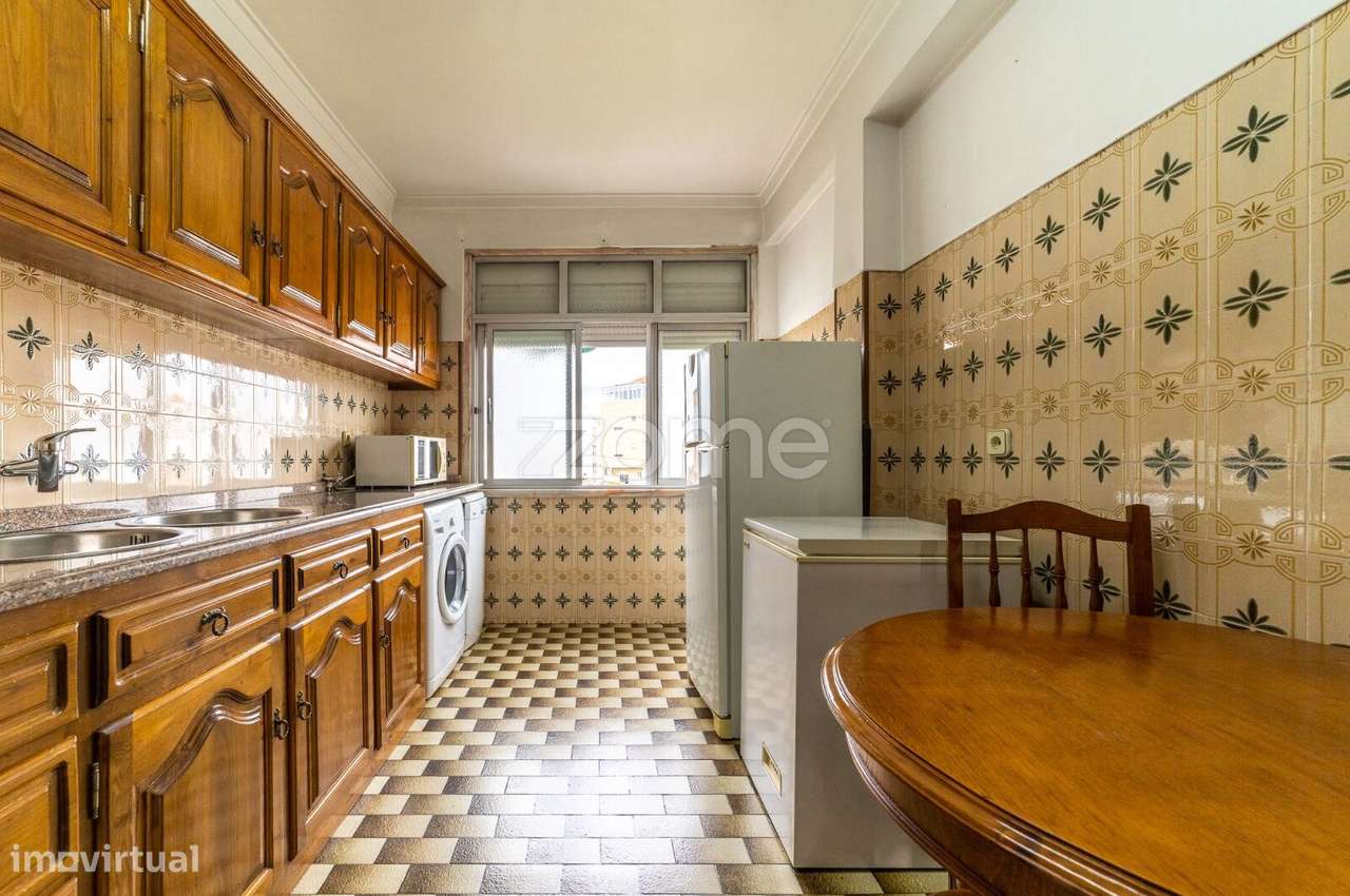 Apartamento T2 em São João da Talha - Grande imagem: 4/15