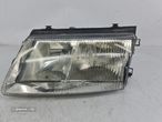 Optica Farol Esquerda Esq Volkswagen Passat (3B2) - 1