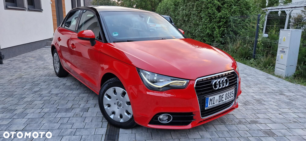 Audi A1 1.6 TDI Sportback S line Sportpaket - 12