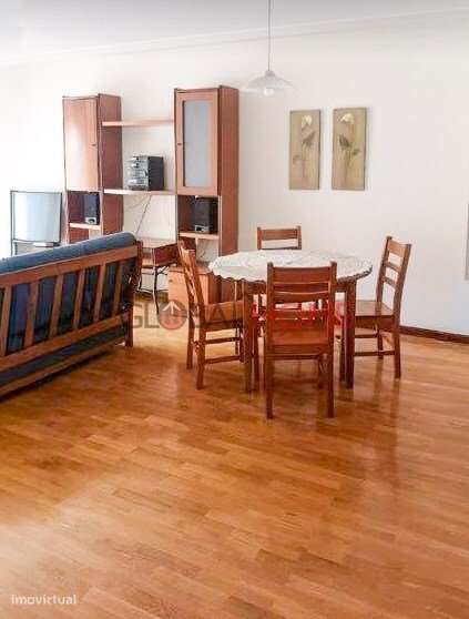 Apartamento T1+1 Mobilado — Junto ao Hospital de São João - Grande imagem: 4/14