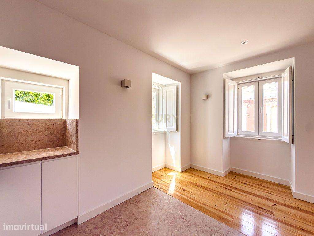 Apartamento T3 Duplex | Edifício Totalmente Reabilitado | Centro Amado-9
