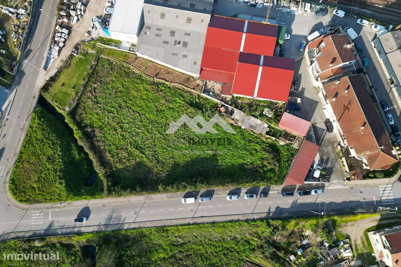 Terreno para Construção | 2.865 m² | Centro de Valongo | Potencial con - Grande imagem: 2/12