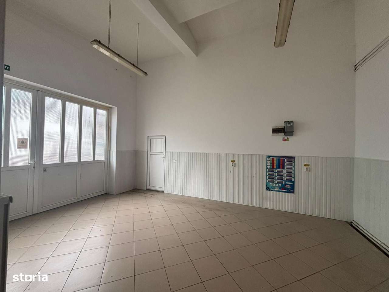 Inchiriere spatii comerciale, zona cu vad bun si vizibilitate in 7 Noi - Imagine principală: 4/6