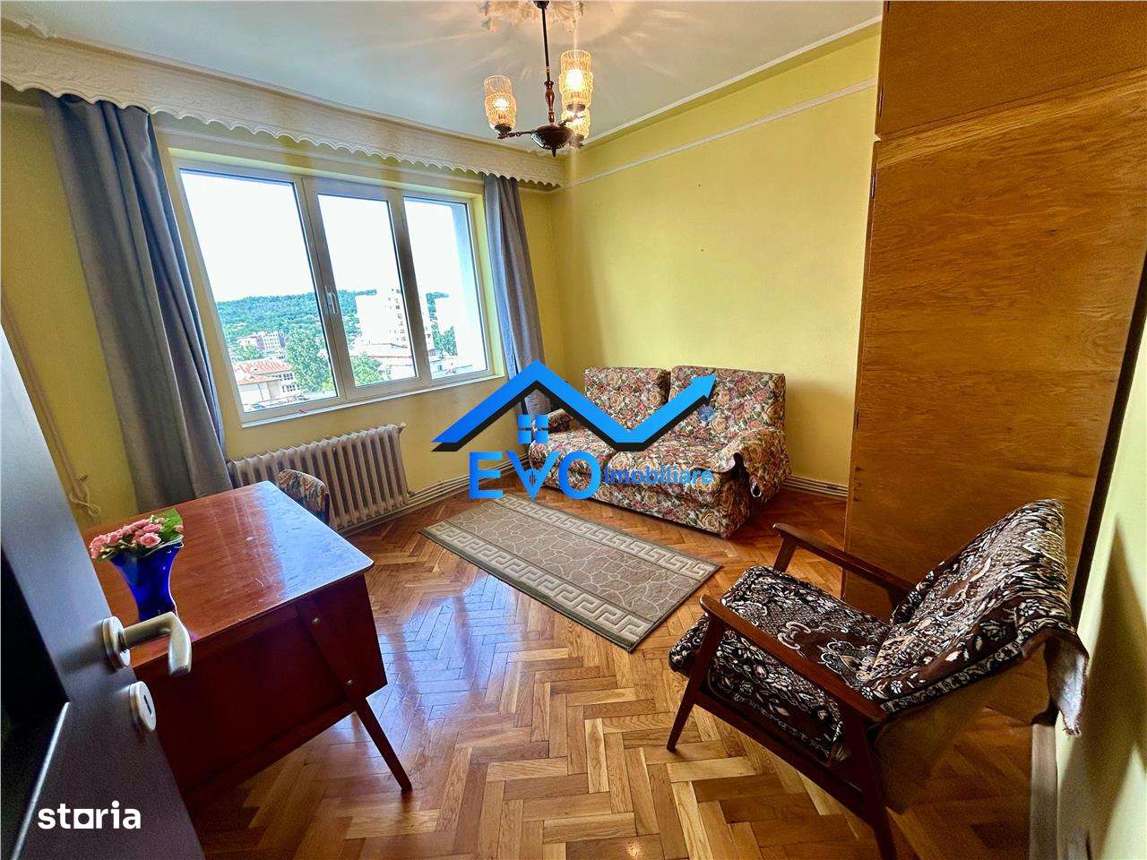 Apartament de inchiriat cu 3 camere, zona Alexandru cel Bun - Imagine principală: 4/12