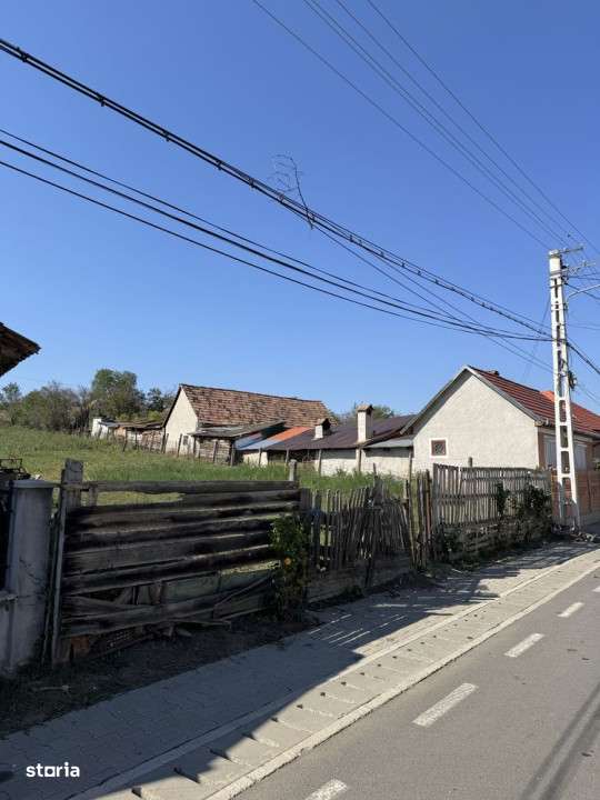 Teren intravilan de vanzare | 1352 mp | Comuna Pauca - Imagine principală: 5/8