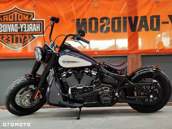 Harley-Davidson Custom - 17