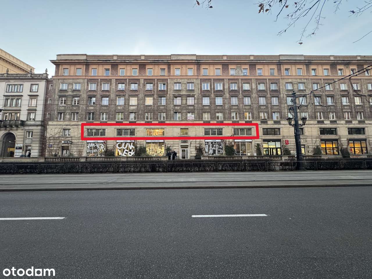Lokal 330m2 | Parter + I piętro | ul. Marszałkowska-0