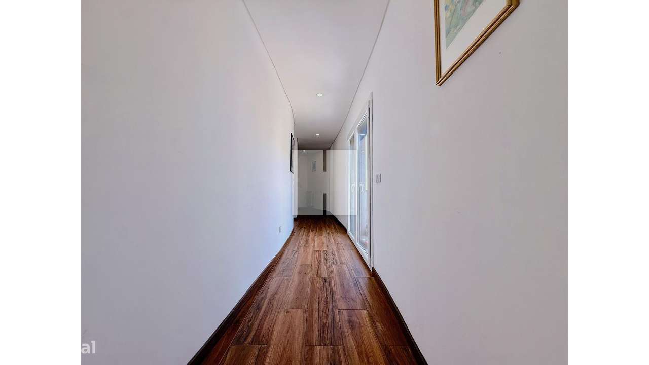 Apartamento T3 c/ Garagem Dupla-13