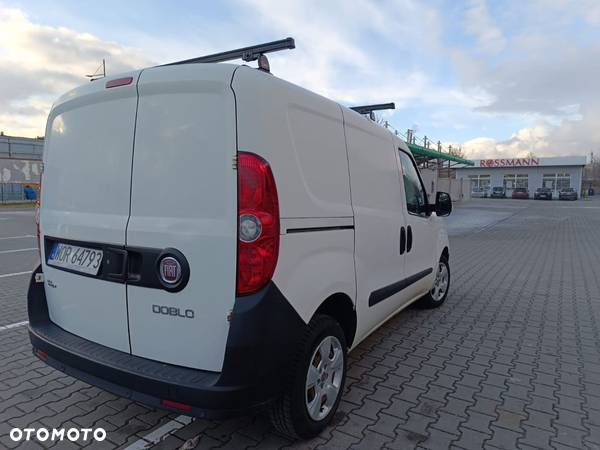 Fiat Doblo 1.6 16V Multijet Emotion - 11