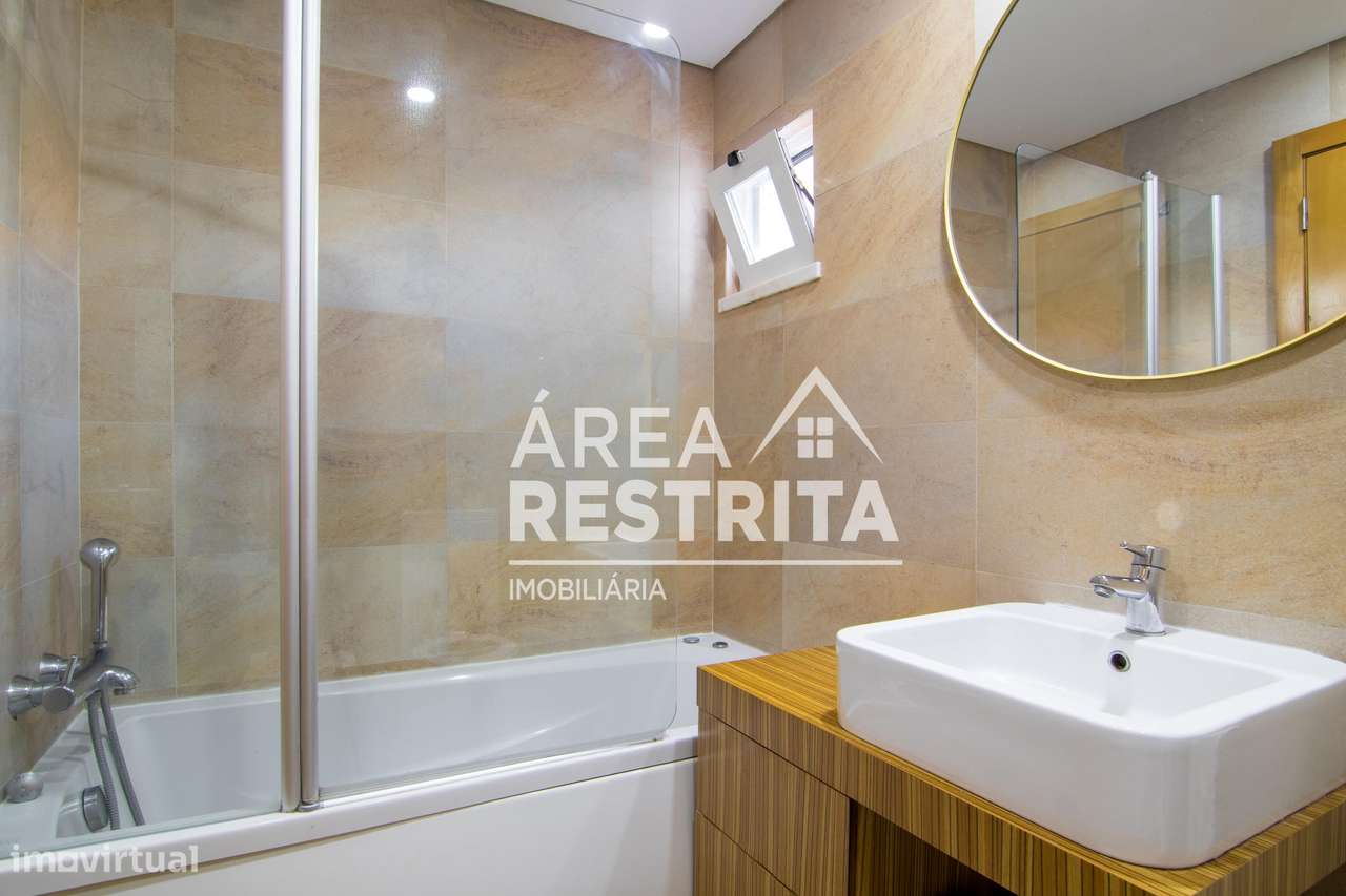 Apartamento T3 num Rc com vista Rio, em Alto do Seixalinho, Barreiro-7