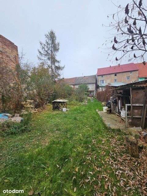 Dom w zabudowie szergowej do kapialnego remontu-12