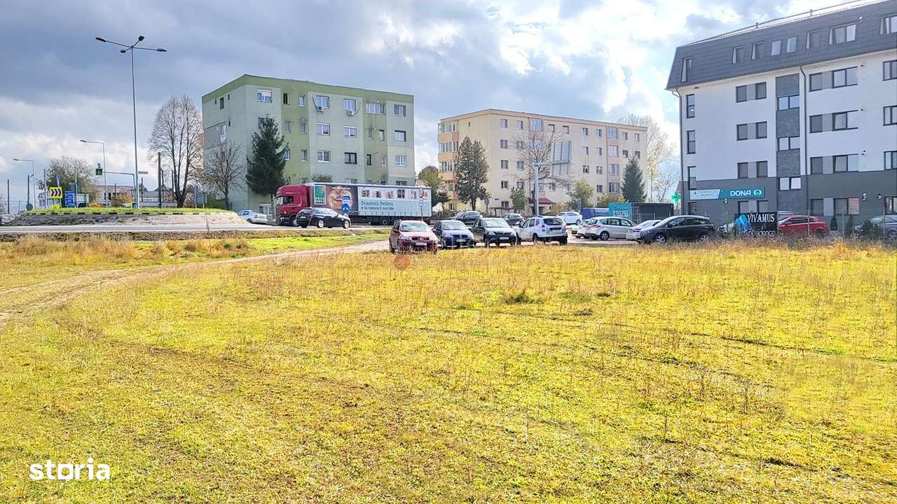 Teren Pretabil Investitie - Imagine principală: 4/12