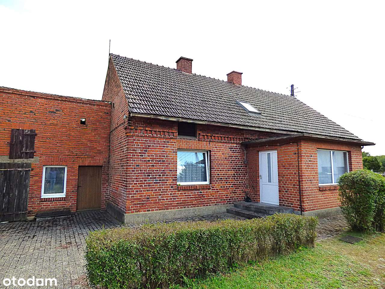 Klimatyczny dom z zabudowaniami of. 2510B-1