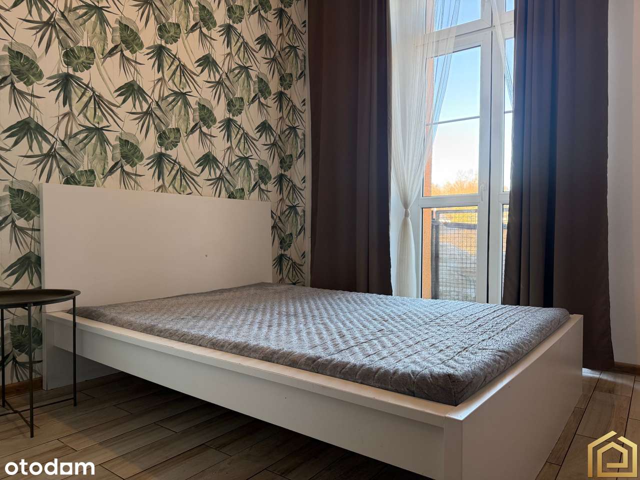 2 Pokoje | Miejsce parkingowe | Balkon-1