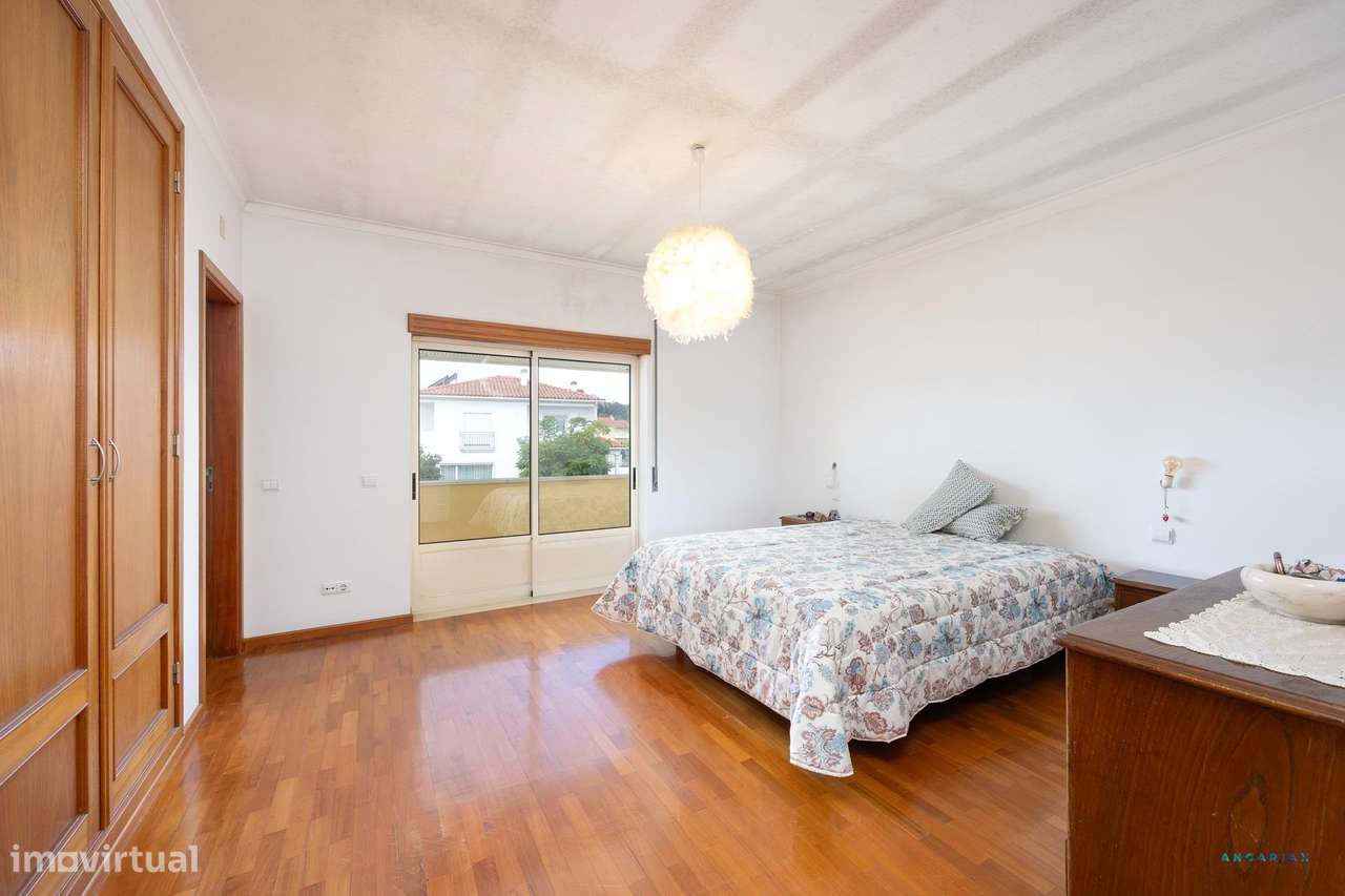 ANG1692 - Andar Moradia T4 para Venda em Pombal-11