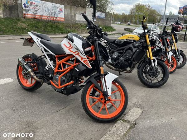 KTM Duke - 16