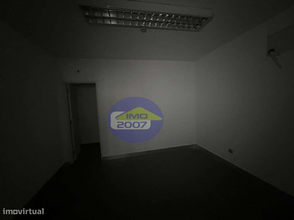 Loja em São Paio de Oleiros-14