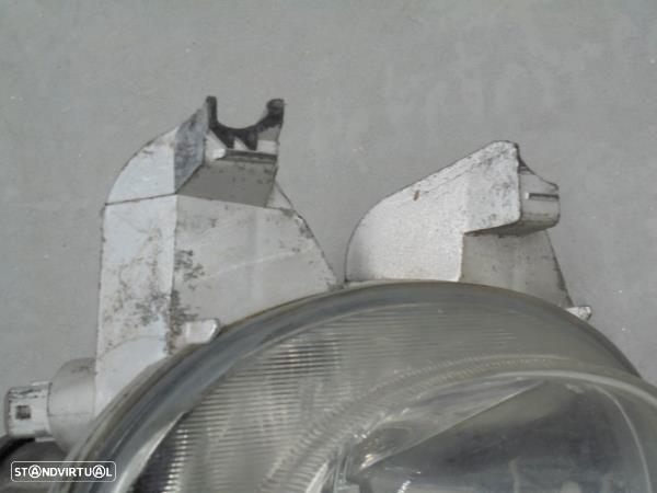 Farol De Nevoeiro Peugeot 206 Sw (2E/K) - 2