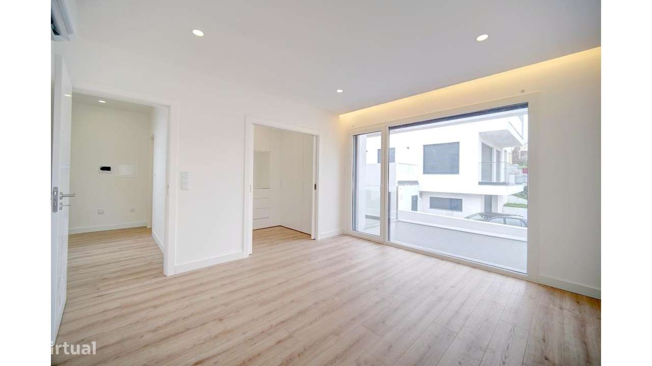 Moradia Isolada T4 na Murteira-10