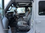 Jeep Gladiator 3.0L V6 Diesel AT8 4x4 264 CP Overland - 31