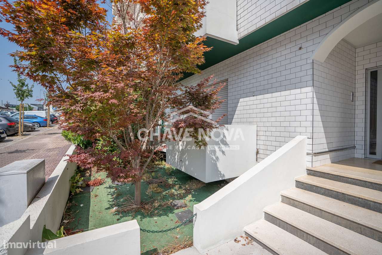 Apartamento T2 Varandas e Garagem Box – Águas Santas-18