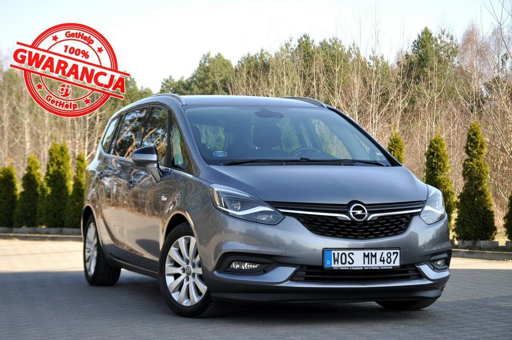 Opel Zafira C 2016
