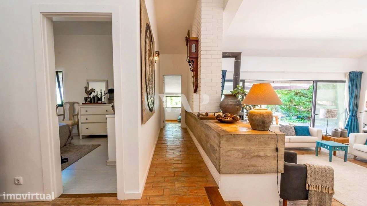 Moradia Térrea Renovada 3+1 Quartos com Piscina e Vista Golfe em Vilam-22