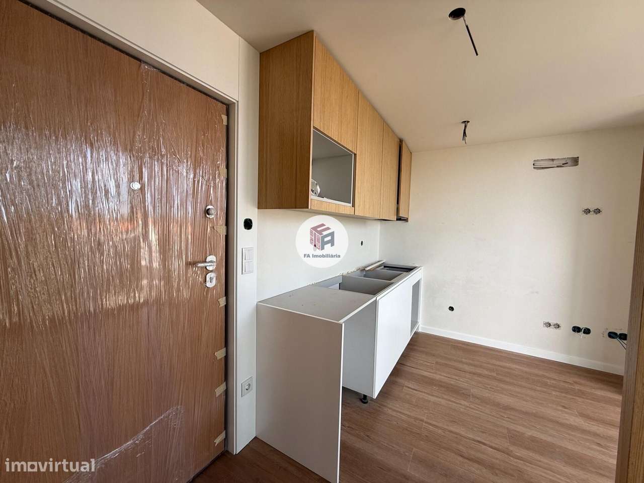 Apartamento T0 Centro Matosinhos-5