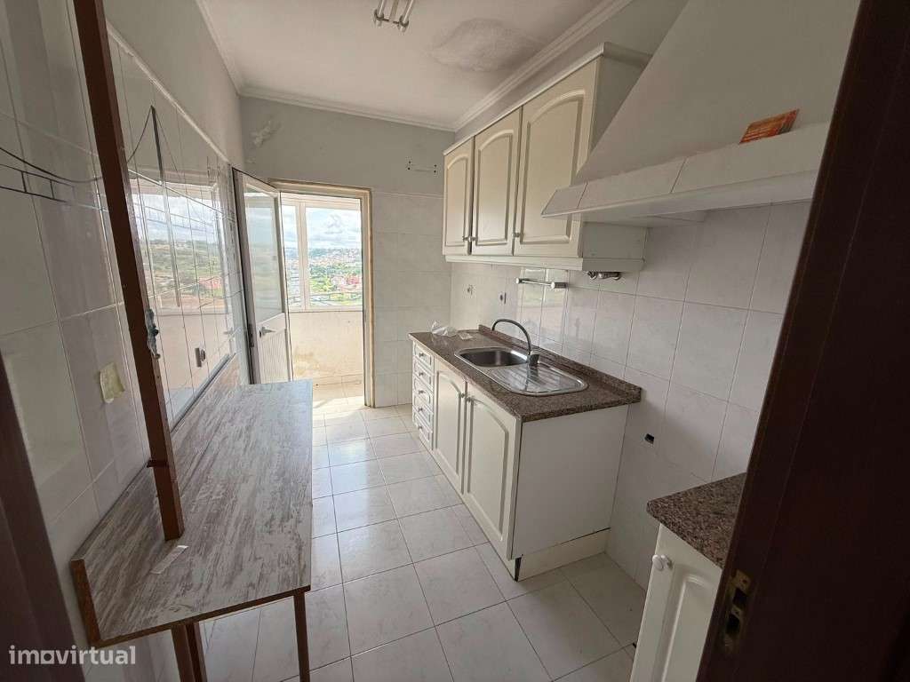 Prédio de Investimento com 10 Frações | Encosta do Sol | Grande Lisboa-22