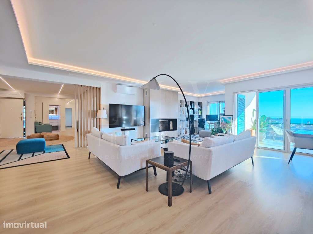 PENTHOUSE T5 DE LUXO COM VISTA FRONTAL DE MAR NO CENTRO DO ESTORIL - Grande imagem: 5/60