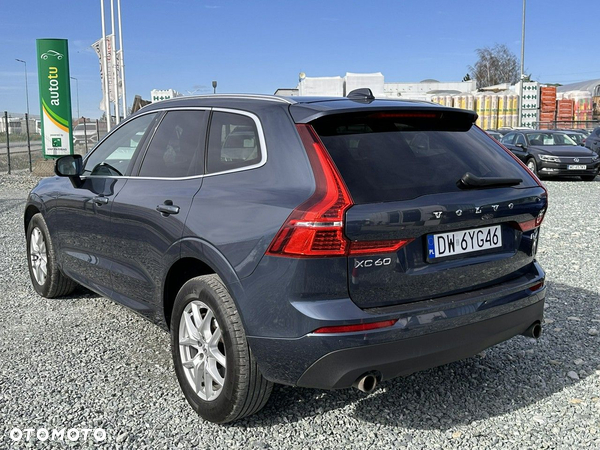 Volvo XC 60 D4 Momentum Pro - 6