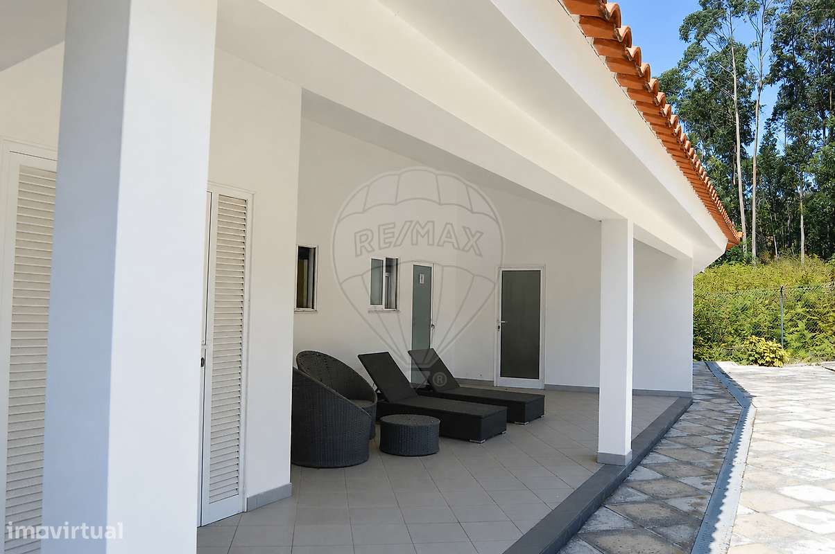 Moradia T4 para venda-27