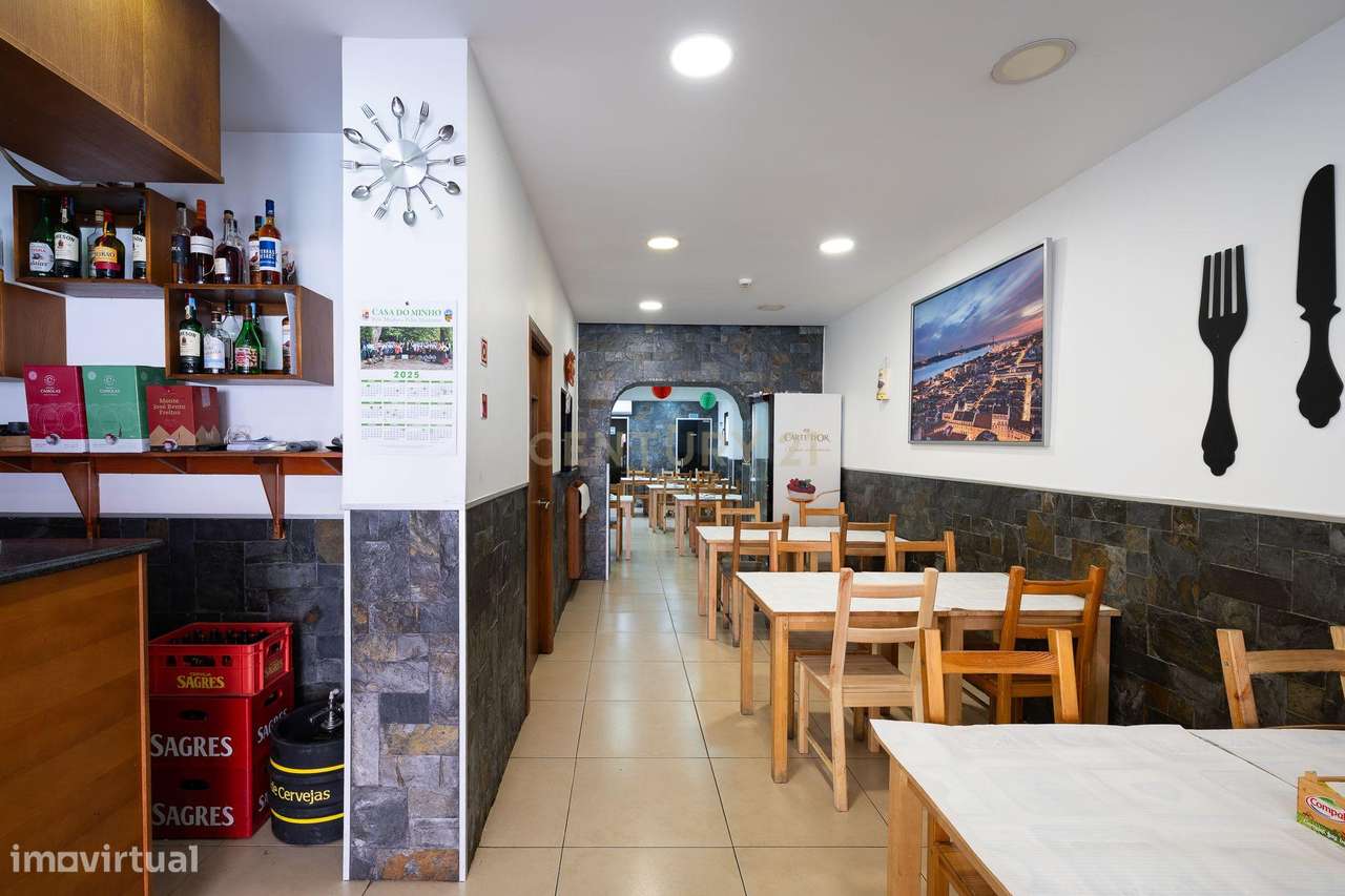 Oportunidade Única – Restaurante Remodelado na Cova da Piedade com Rec - Grande imagem: 4/21