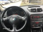 Alfa Romeo 147 1.6 T.S Impression - 30