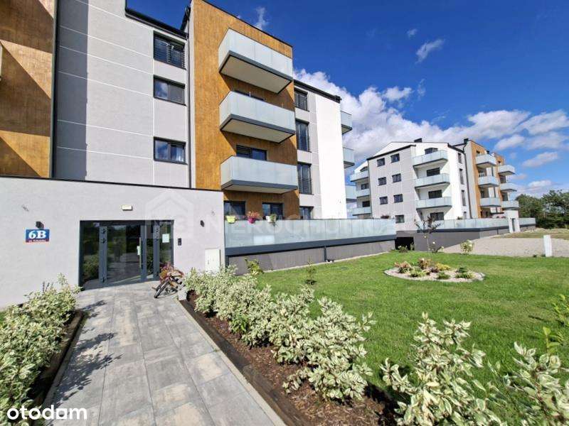 Słoneczna Kawalerka z balkonem-2