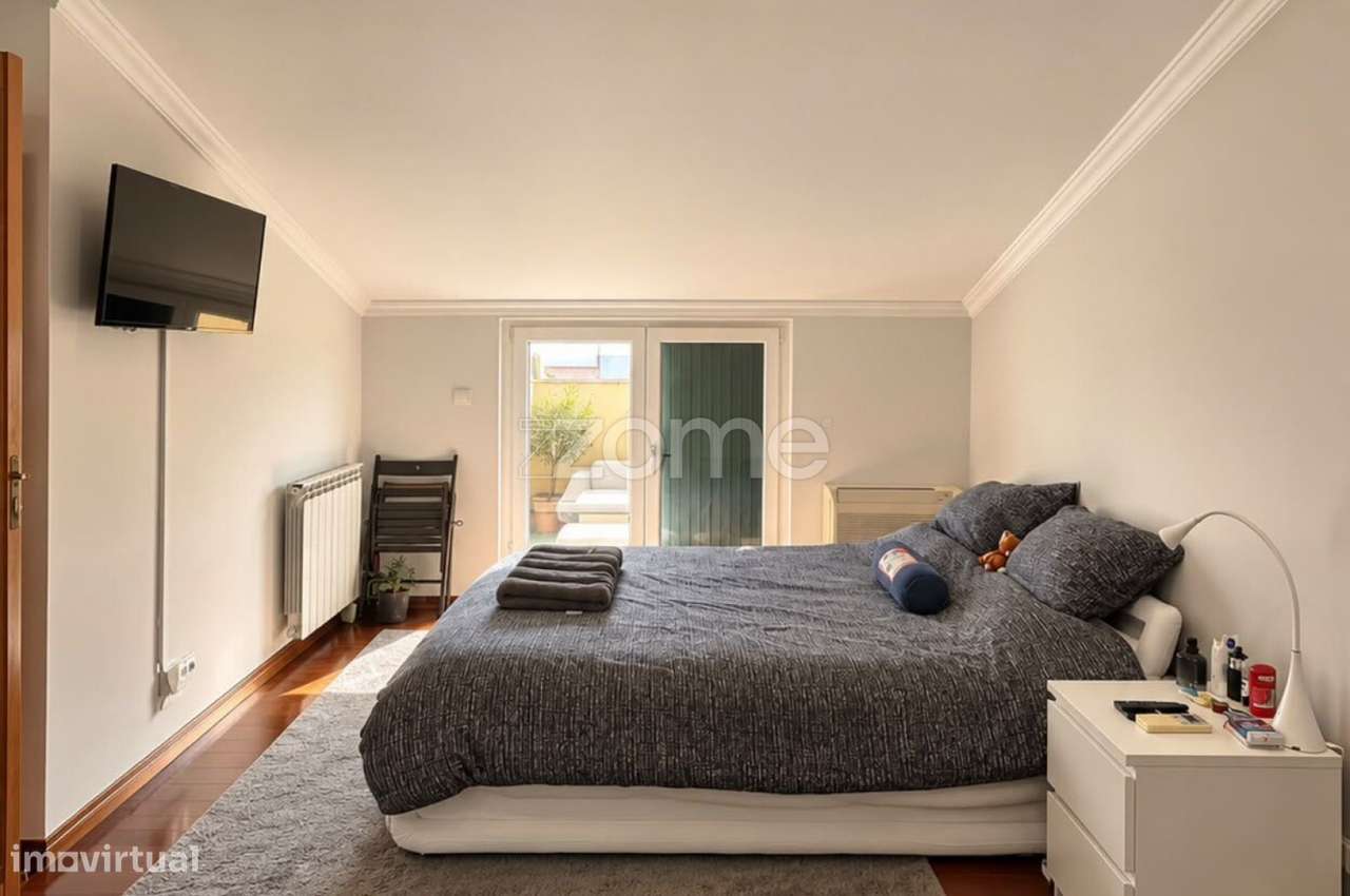 Apartamento T3 Duplex C/ Garagem Box | Planalto, Leiria-12