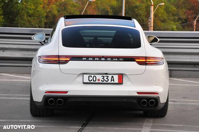 Porsche Panamera 4S Diesel - 28