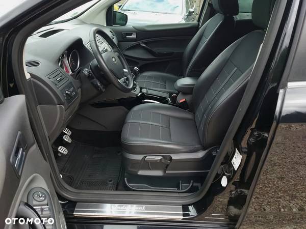 Ford Kuga 2.0 TDCi Titanium S - 9