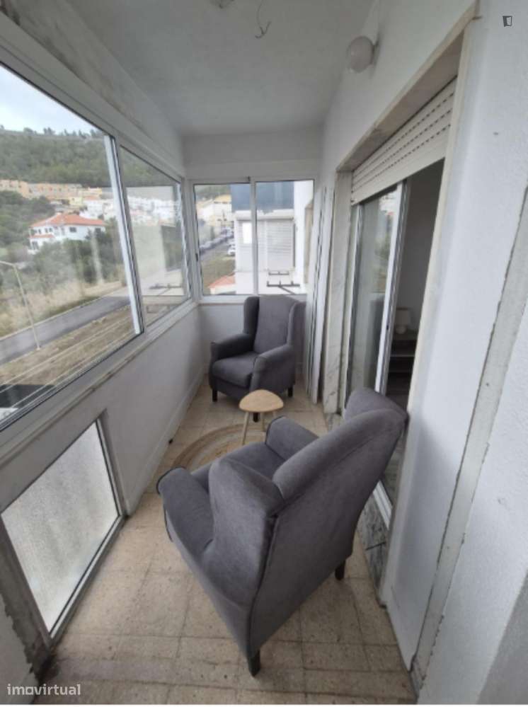 Apartamento com 3 quartos - localizado em Setubal - Grande imagem: 2/9