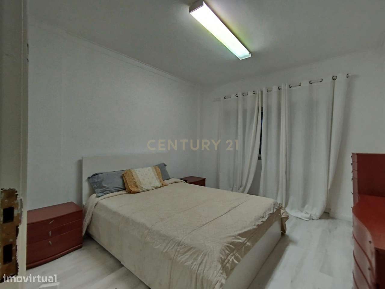 Apartamento T3 na Costa da Caparica – Viva entre o mar e a cidade!-19