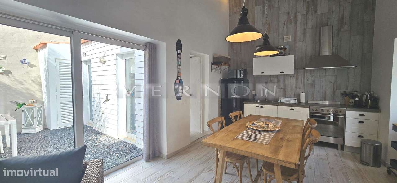 Algarve Carvoeiro para venda Moradia Tradicional Renovada na Praia do-11