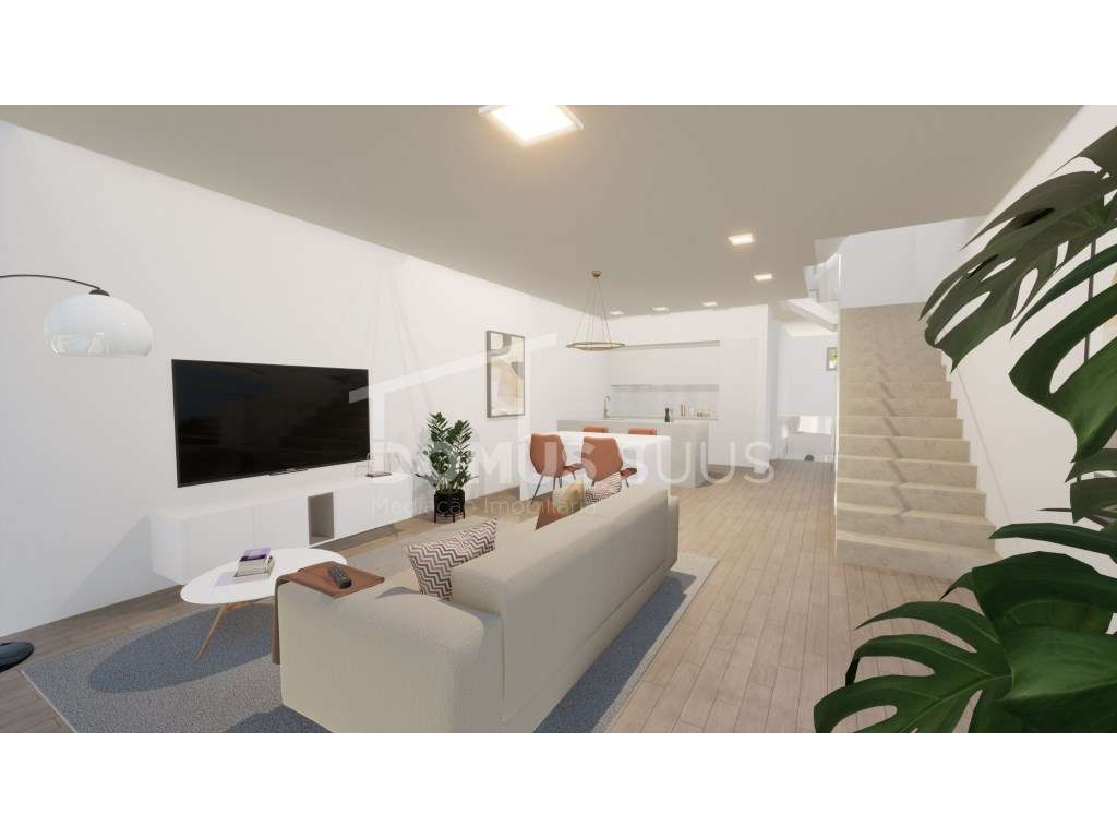 Moradia tipologia T3, inserida em condomínio fechado, a iniciar con...-11