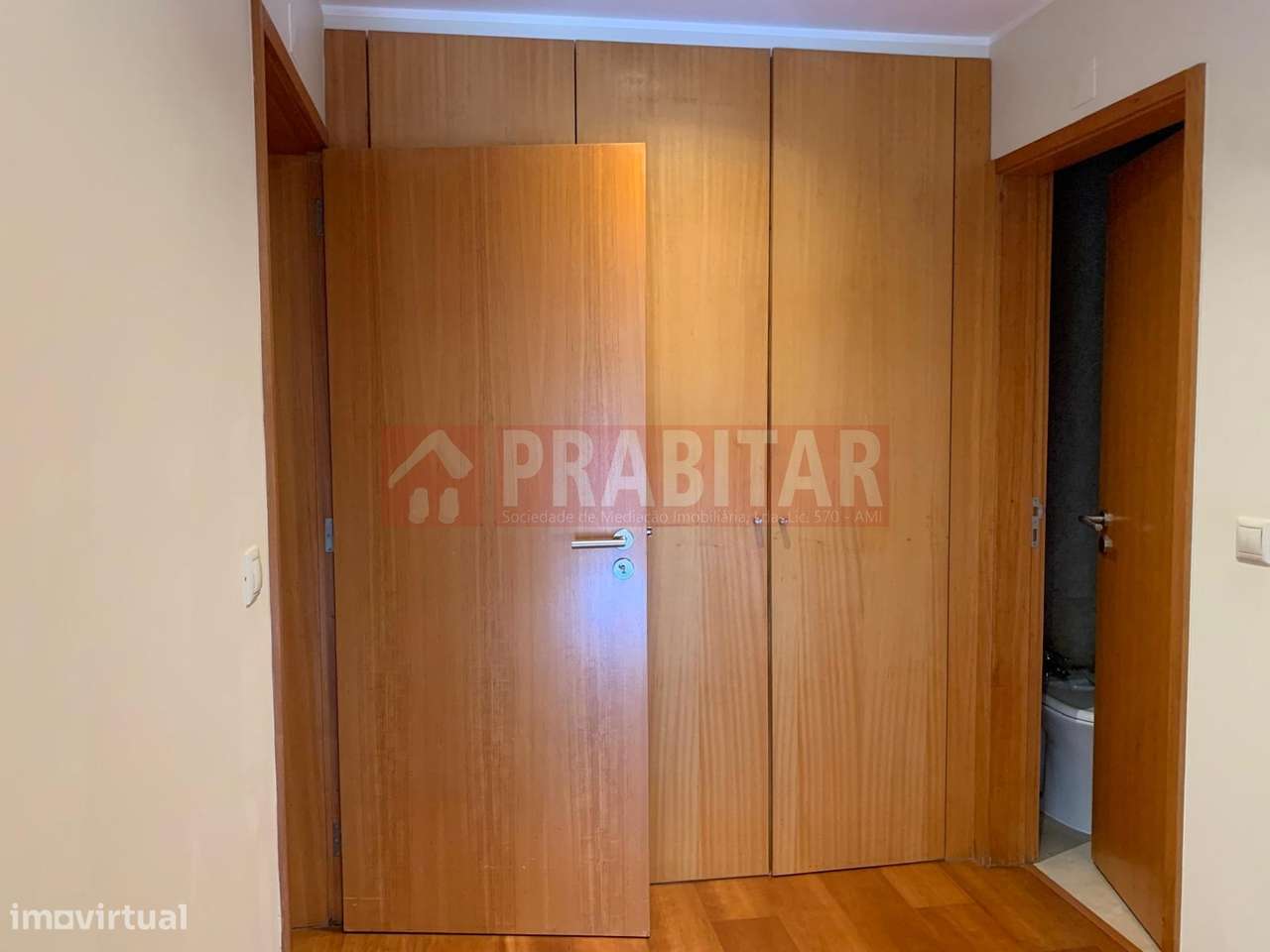 APARTAMENTO T2 NA QUINTA DA VÁRZEA EM SANTA CLARA-7