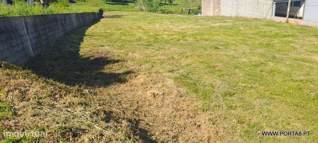 Terreno com possibilidade de construção-13